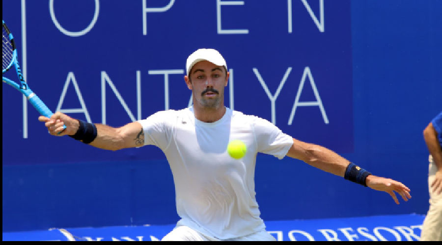 Antalya’da ilk finalist Miomir Kecmanovic
