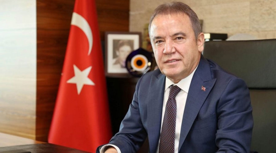 Bastın ayağını, sakın çekmeee!