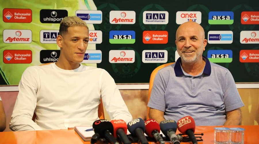 Alanyaspor'a Faslı forvet