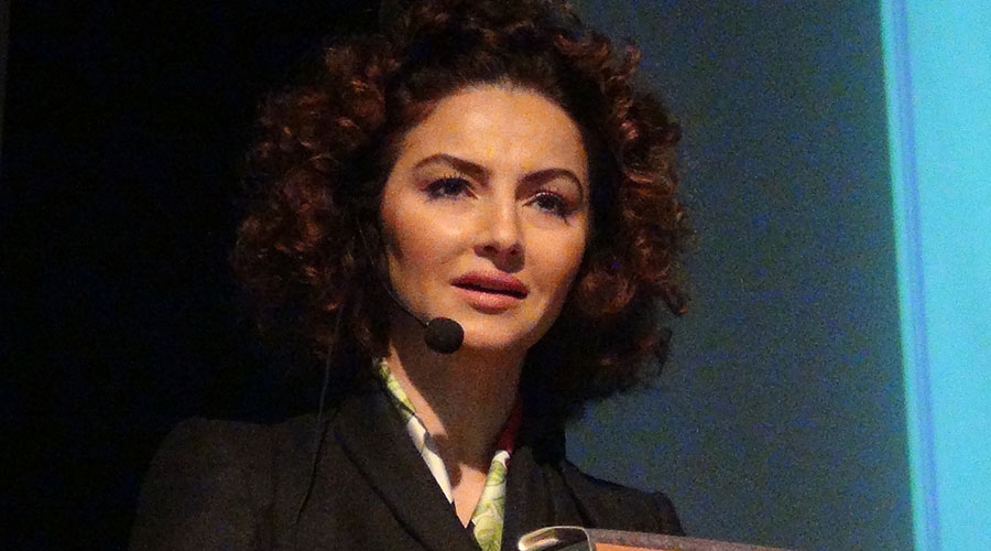 Bayramda doluyuz