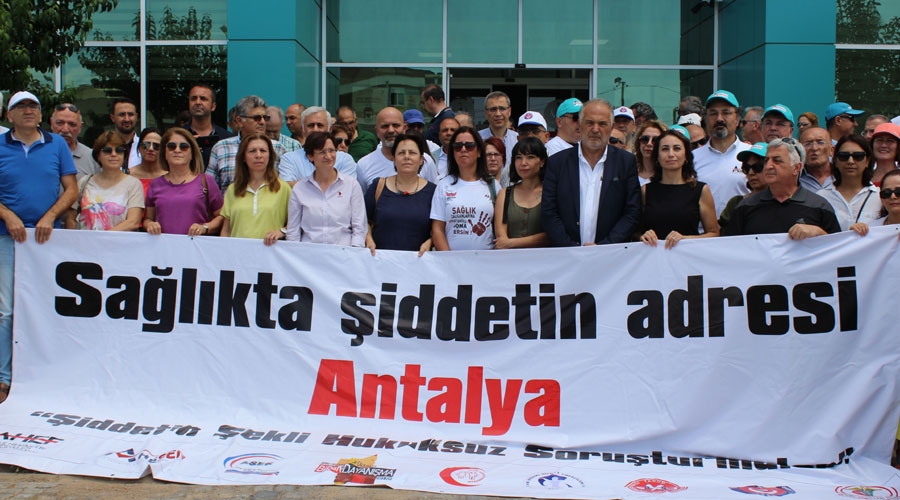 AHEF Başkanı: Sağlık çalışanını koruyamazsanız sağlığı koruyamazsınız