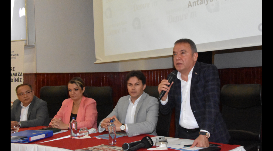 Böcek, 15 Temmuz’da ücretsiz ulaşım müjdesi verdi