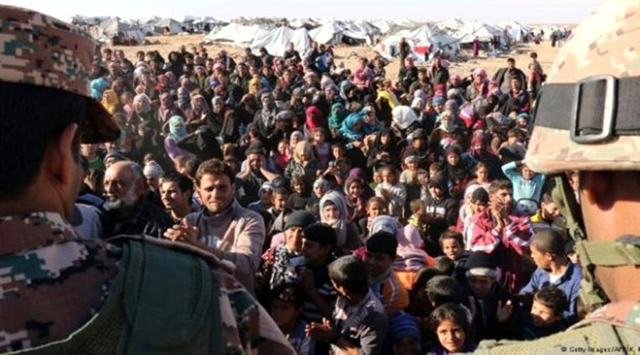 Suriyeliler, kafile halinde sınır dışı edildi
