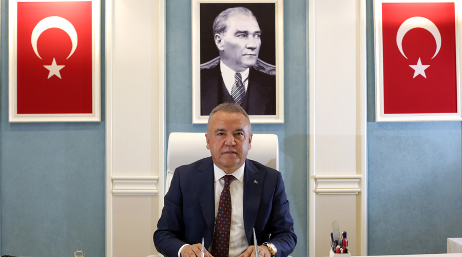 Başkan Böcek, fikir işçisi basın çalışanlarının 'Basın Bayramı'nı kutladı