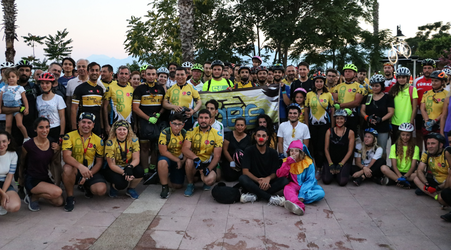 Tütüncü, farkındalık için pedal çevirdi