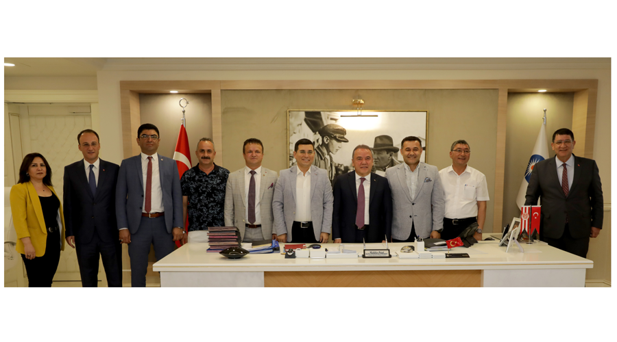 Başkan Tütüncü, Başkan Böcek'i ziyaret etti