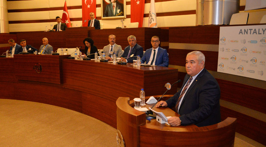 'Turist Antalya'yı daha hor kullanıyor'