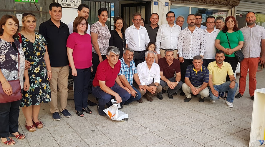 CHP’li Adaylar tam kadro sahada