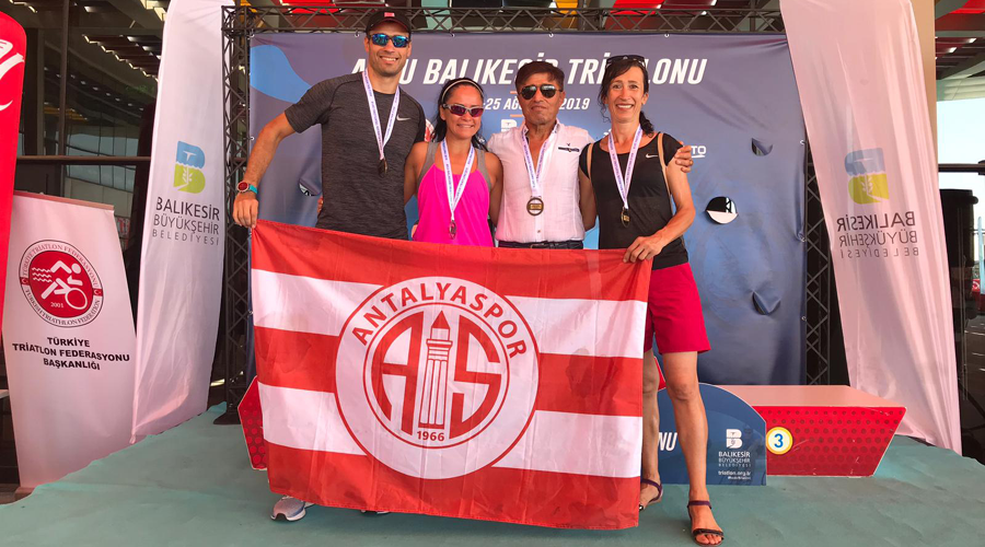 Antalyaspor madalyaları topladı