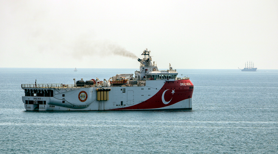 Oruç Reis, Antalya'dan ayrıldı