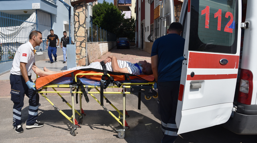 Yakınlarına mesaj atıp 'helallik' istedi, polis ve itfaiye ipten aldı