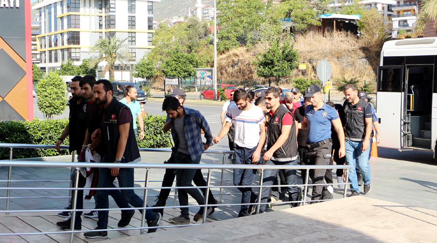 Uyuşturucu operasyonunda 16 tutuklama