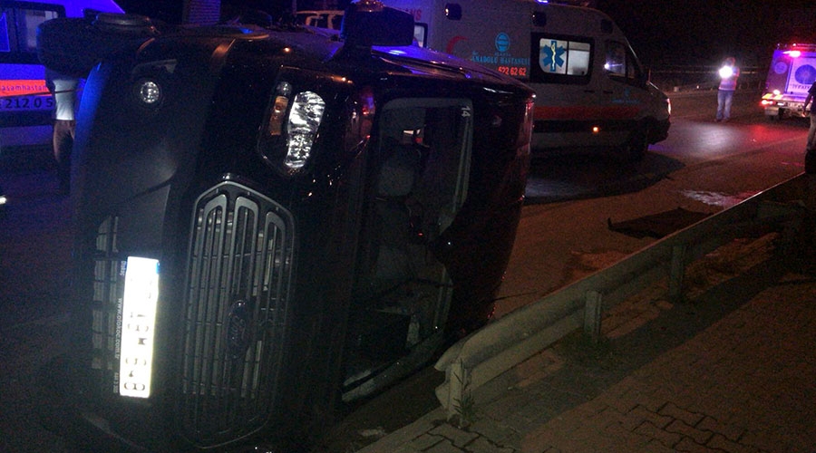 TIR’la minibüs çarpıştı: 1 ölü, 3 yaralı