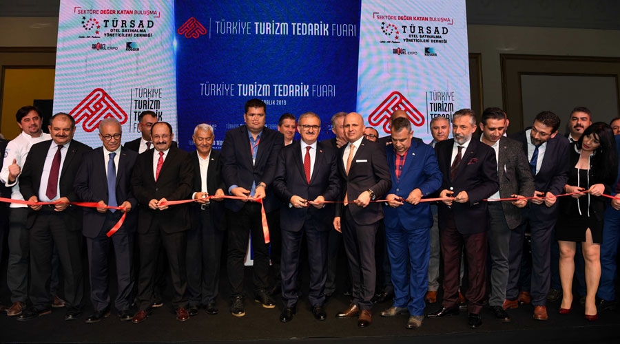 Vali Karaloğlu: “Turizm sektörü oluşturduğu ekonomiyi şehirle paylaşmalı”   