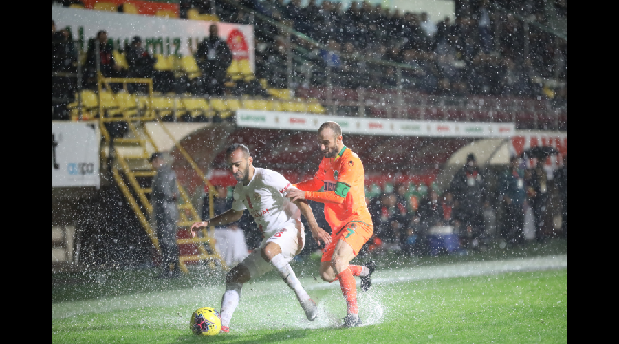 Süper Lig: Alanyaspor: 0 - Antalyaspor: 0 