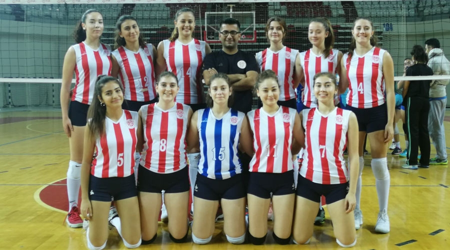  Filenin genç akrepleri yarı finalde