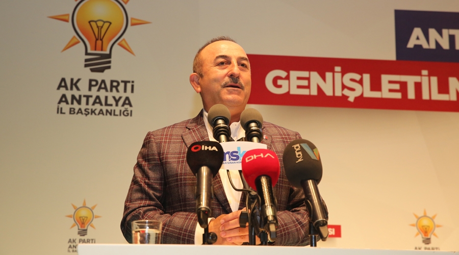 Bakan Çavuşoğlu'ndan Somali'deki terör saldırısına ilişkin açıklama 