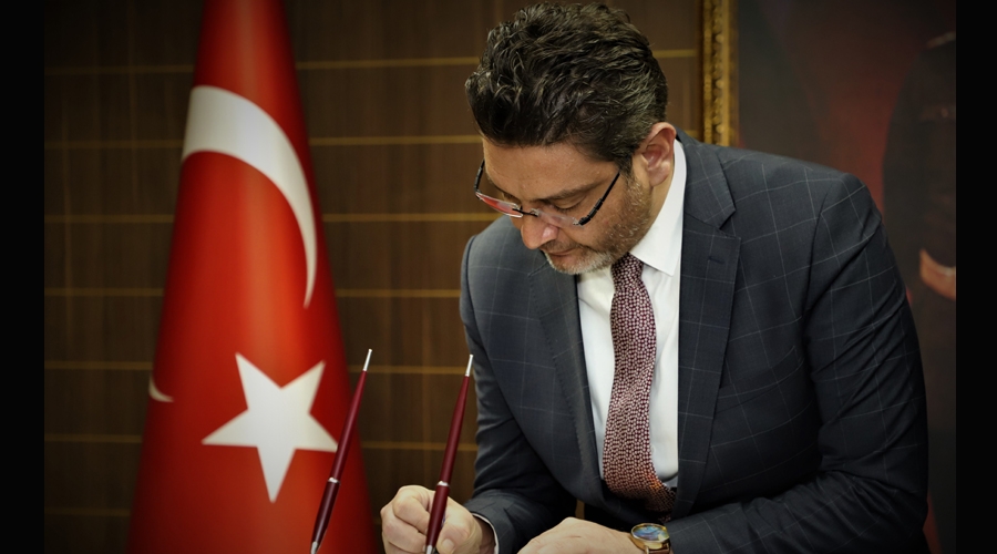 Korkuteli Belediyesinden Yerli Otomobil Siparişi