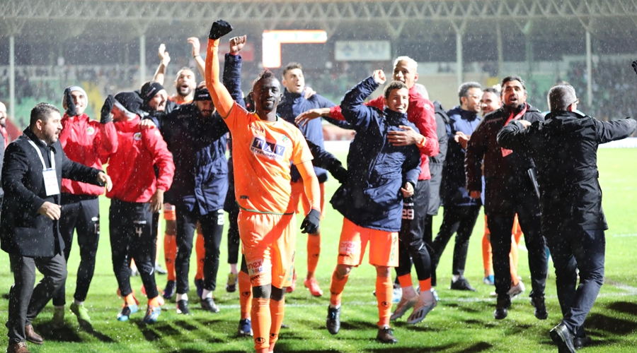 Süper Lig: Alanyaspor: 2 - Konyaspor: 1