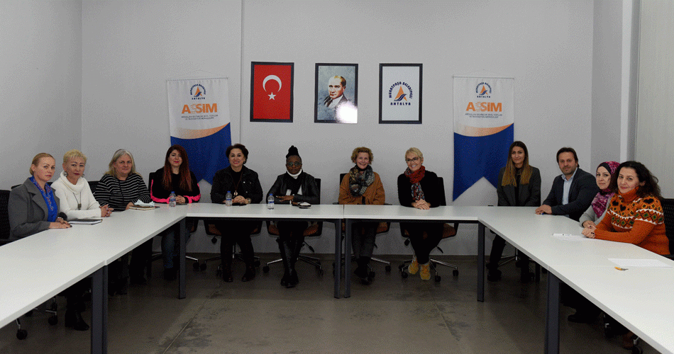 Muratpaşa Yabancılar Meclisi toplandı