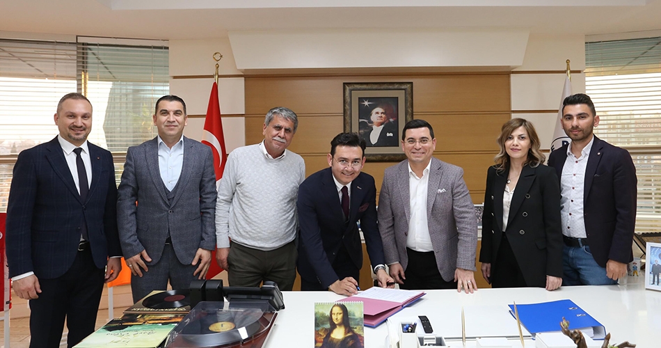 Tütüncü’den 5 mahalleye doğal gaz müjdesi