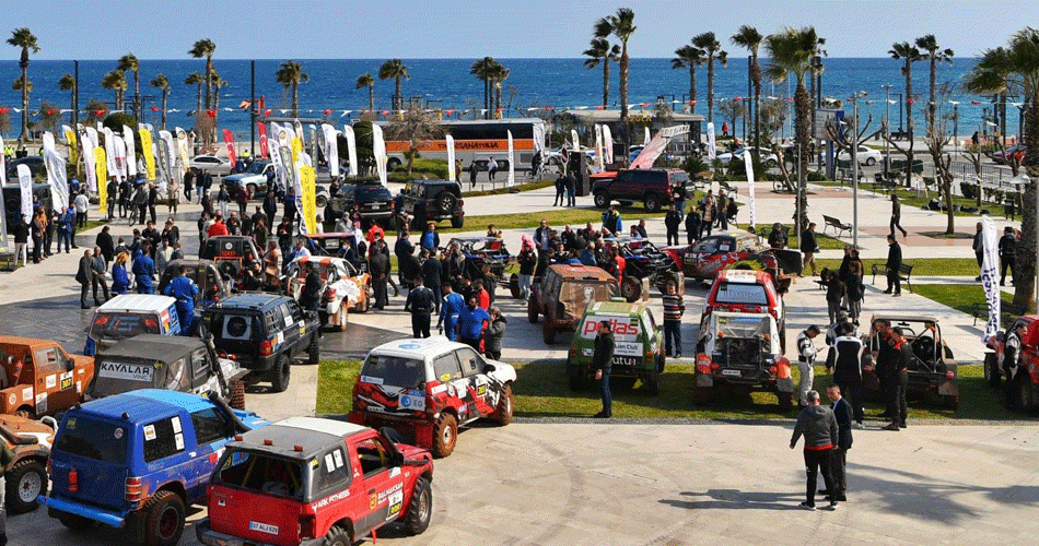Offroad sezonunun startı Konyaaltı’ndan verildi