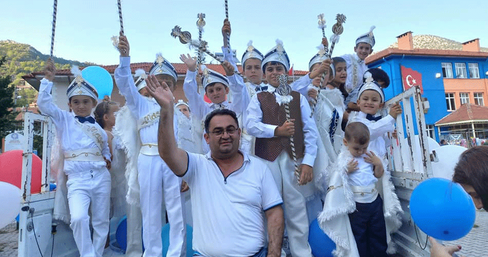 İBRADI'DA SÜNNET ŞÖLENİ